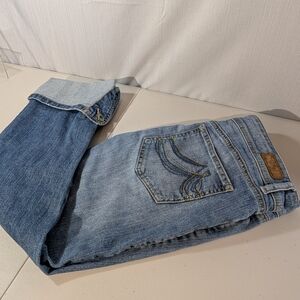 Women's DKNY Button Cuffed Cropped Medium Wash Blue Jeans Size 11